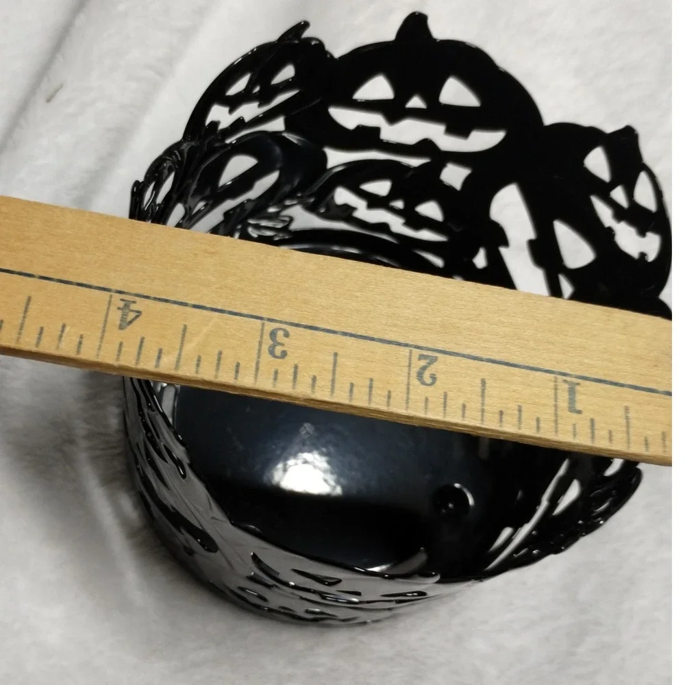 Yankee Candle Black Metal Jack Pumpkin Halloween‎ Candle Holder 4x4 Inches